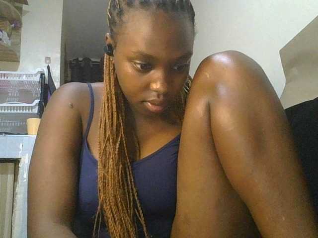 princess-zarih live cam on BongaCams