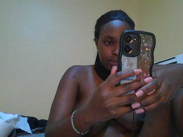 princess-zarih live cam on BongaCams