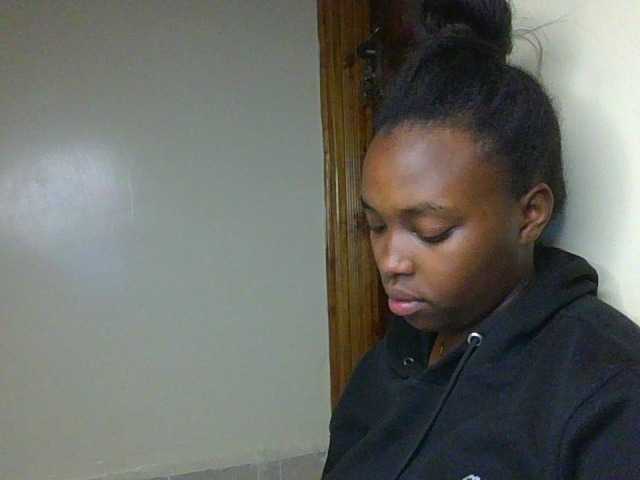 princess-zarih live cam