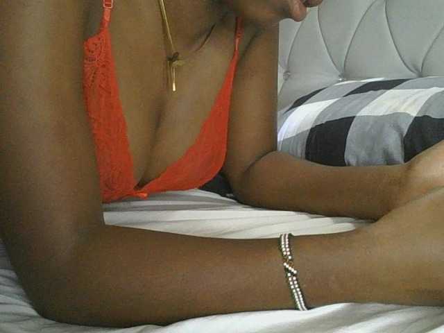 princess-zarih live cam on BongaCams