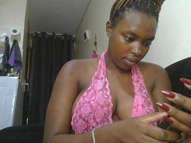 princess-zarih live cam on BongaCams