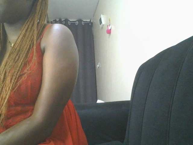 princess-zarih live cam on BongaCams