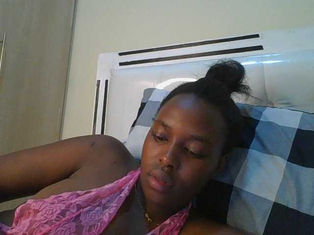 princess-zarih live cam