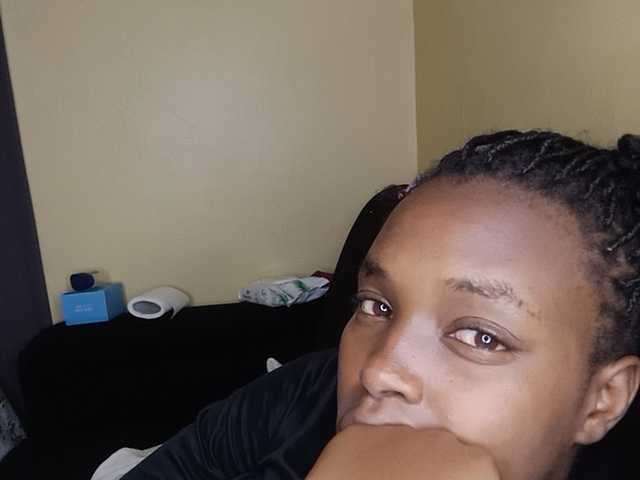 princess-zarih live cam on BongaCams