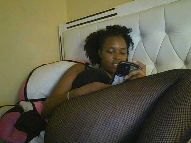 princess-zarih live cam on BongaCams