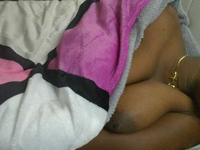 princess-zarih live cam on BongaCams