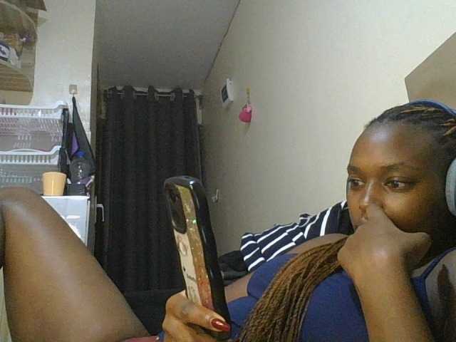 princess-zarih live cam on BongaCams