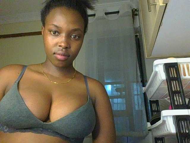 princess-zarih live cam on BongaCams