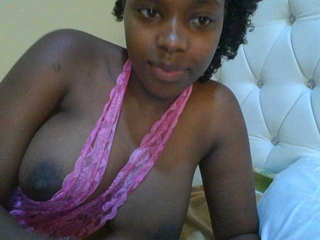 princess-zarih live cam on BongaCams