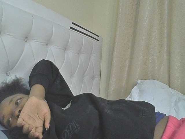 princess-zarih live cam on BongaCams