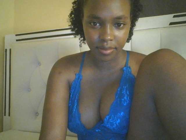 princess-zarih live cam on BongaCams