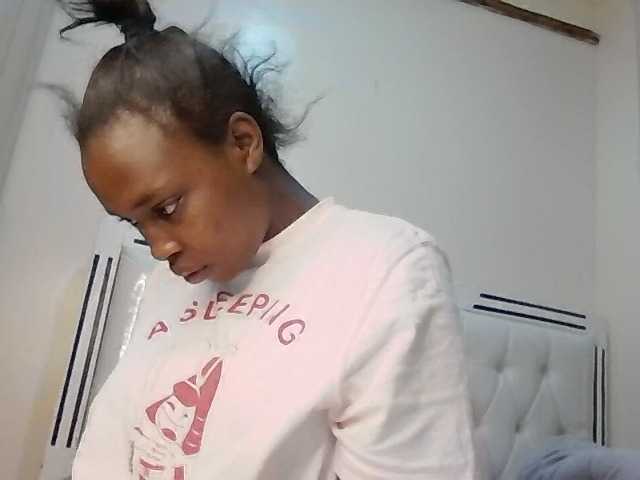 sexylittleprincess1 live cam