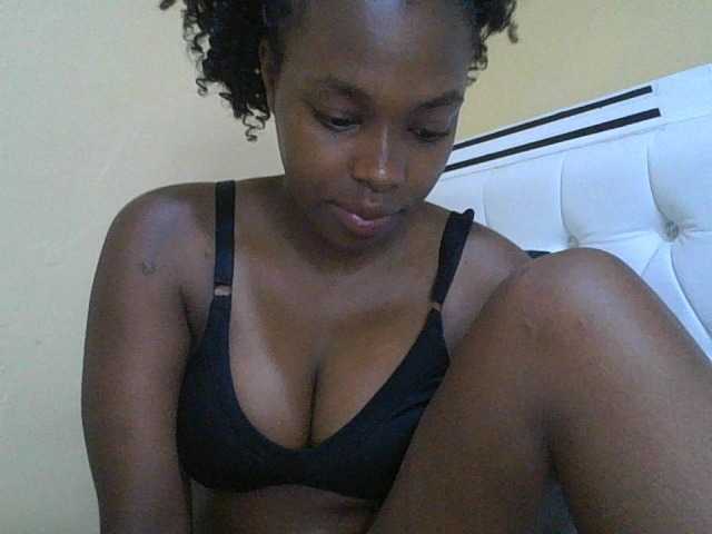 princess-zarih live cam on BongaCams