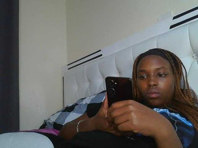 princess-zarih live cam on BongaCams