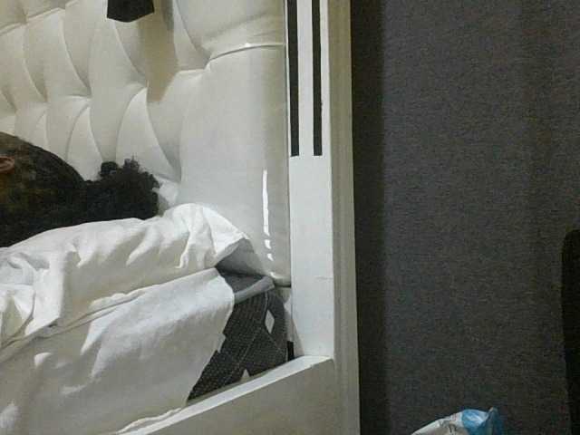 princess-zarih live cam on BongaCams