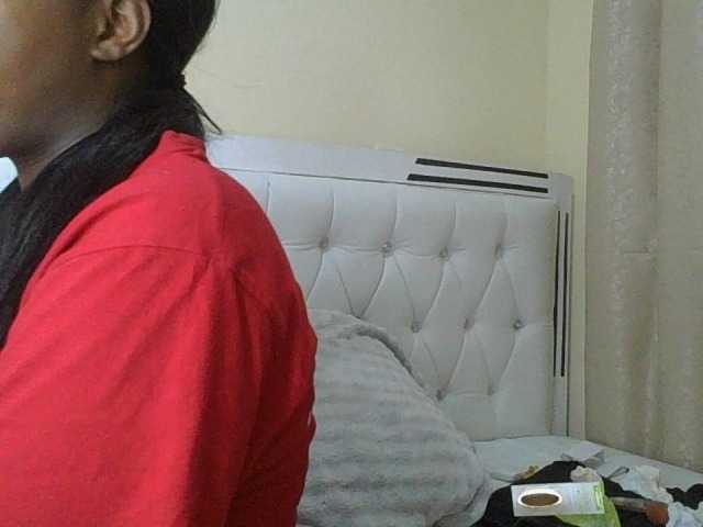 sexylittleprincess1 live webcam show