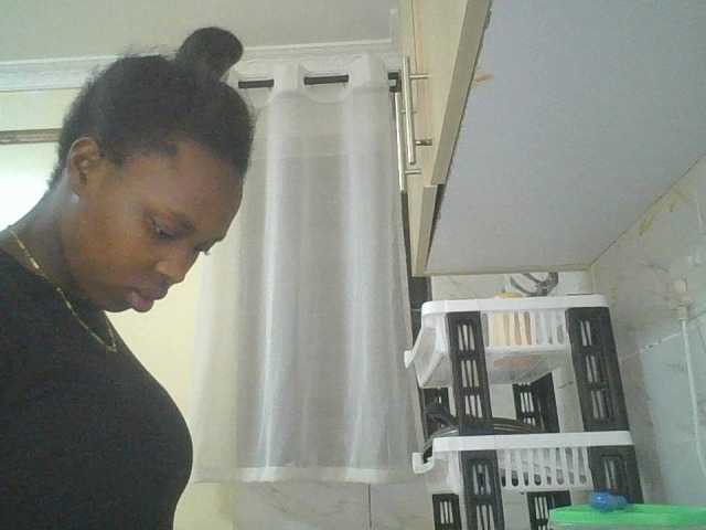 princess-zarih live cam on BongaCams