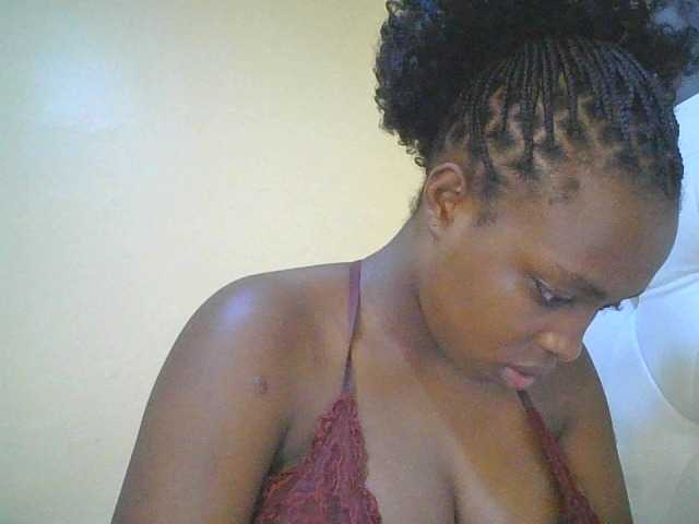 princess-zarih live cam on BongaCams