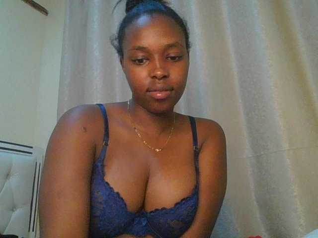 princess-zarih live cam on BongaCams