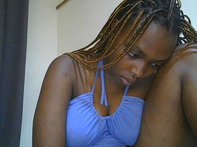 princess-zarih live cam on BongaCams