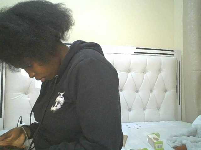 princess-zarih live cam on BongaCams