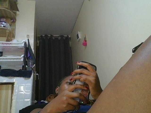 princess-zarih Live Cam on BongaCams