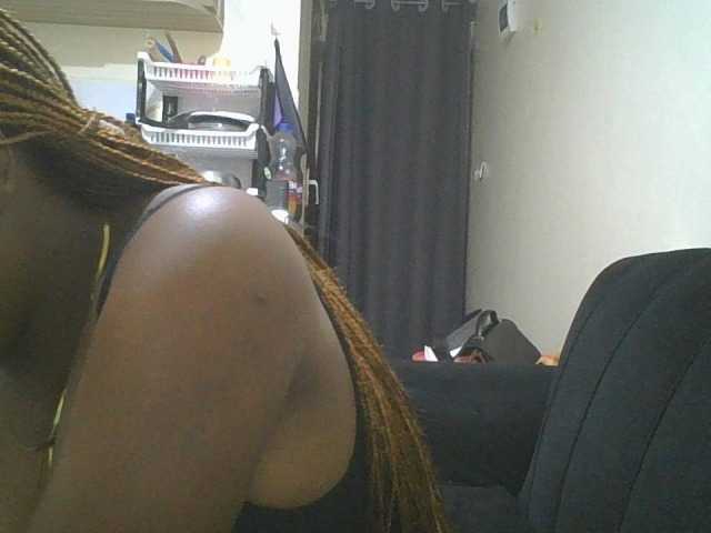 princess-zarih live cam on BongaCams