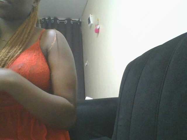princess-zarih live cam on BongaCams