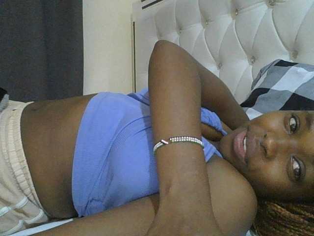princess-zarih live cam on BongaCams