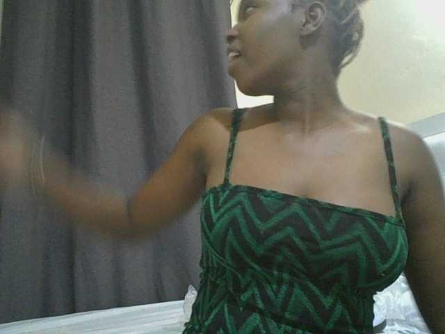 princess-zarih live cam on BongaCams