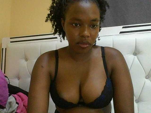 princess-zarih live cam on BongaCams