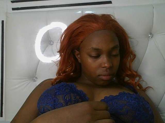 princess-zarih live cam on BongaCams