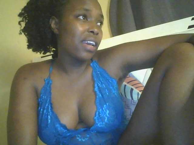 princess-zarih live cam on BongaCams