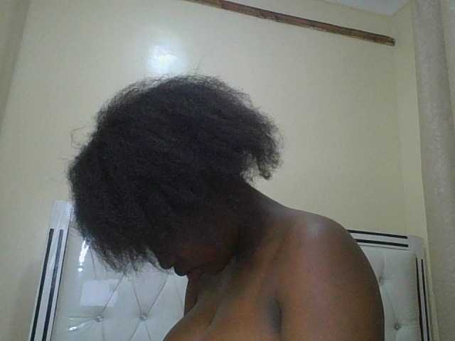 sexylittleprincess1 live webcam show
