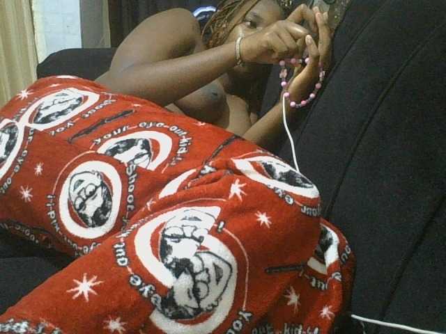 princess-zarih live cam on BongaCams