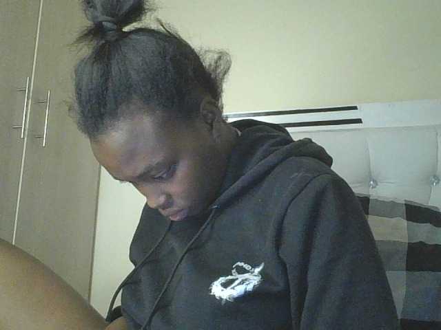 princess-zarih live cam