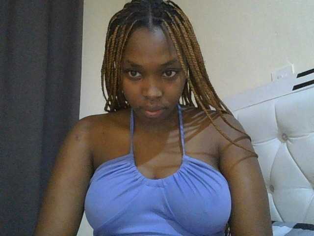princess-zarih live cam on BongaCams