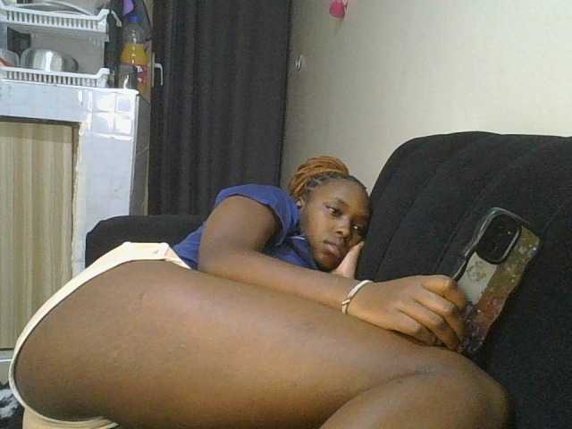 princess-zarih live cam on BongaCams