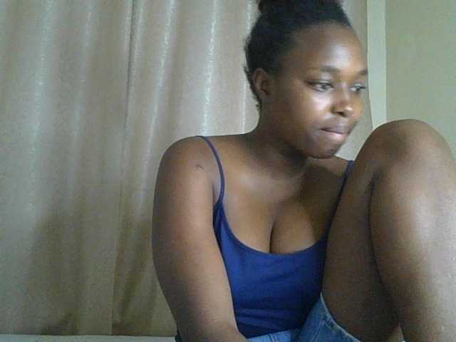 sexylittleprincess1 live webcam show