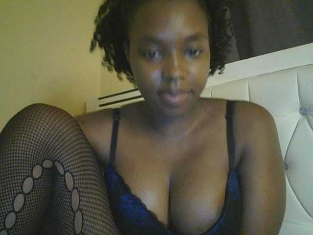princess-zarih live cam on BongaCams