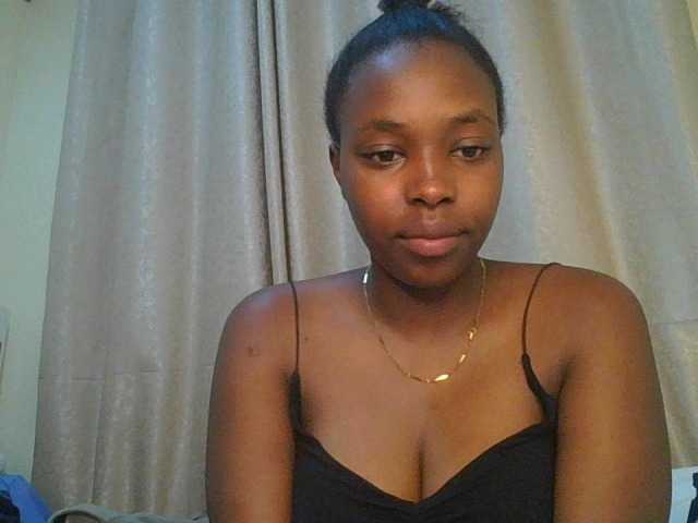 princess-zarih live cam on BongaCams