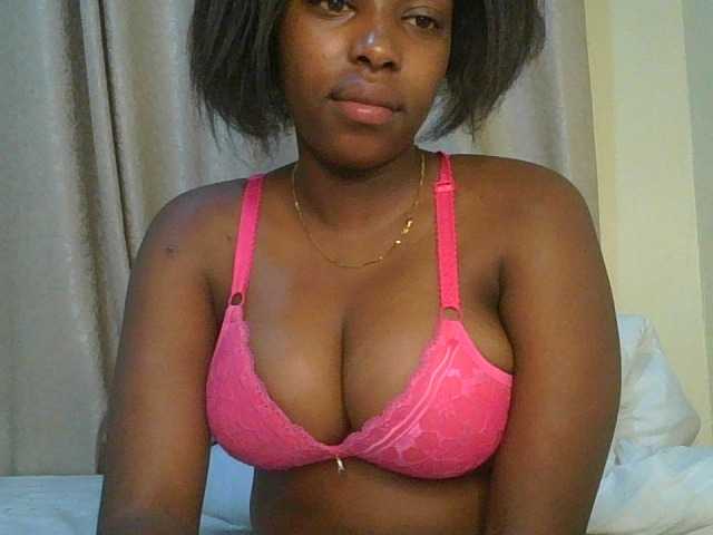princess-zarih live cam on BongaCams