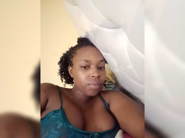 princess-zarih live cam on BongaCams