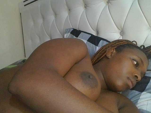 princess-zarih live cam on BongaCams