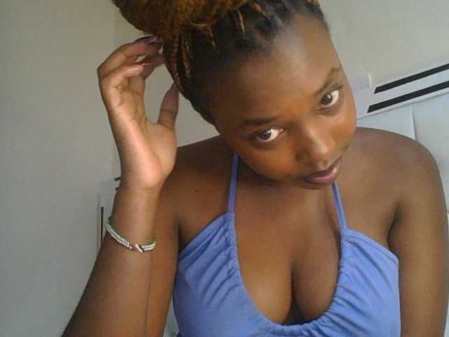 princess-zarih live cam on BongaCams
