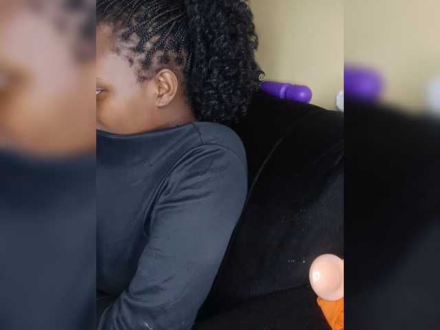 princess-zarih live cam on BongaCams