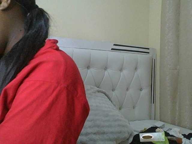 princess-zarih live cam on BongaCams