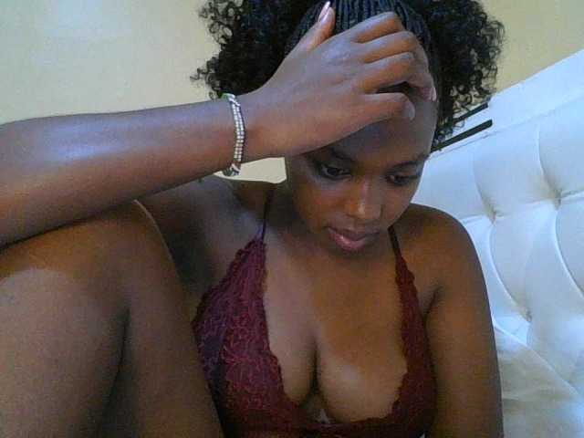 princess-zarih live cam on BongaCams