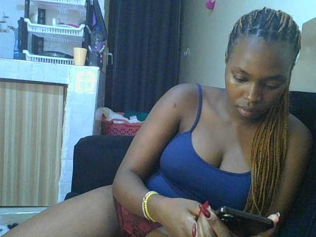 princess-zarih live cam on BongaCams