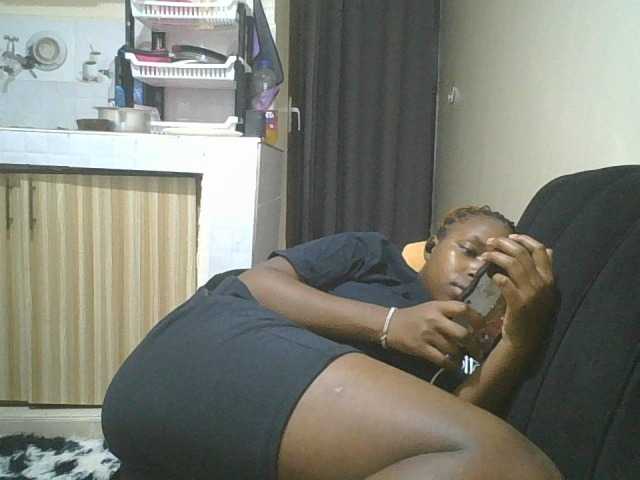 princess-zarih live cam on BongaCams